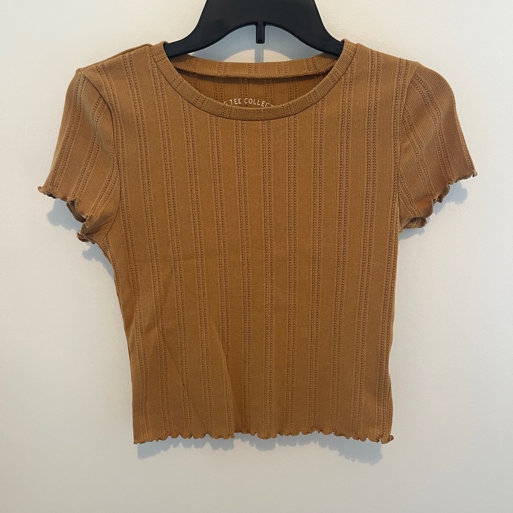 Aeropostal Mustard Yellow Shrunken Tee